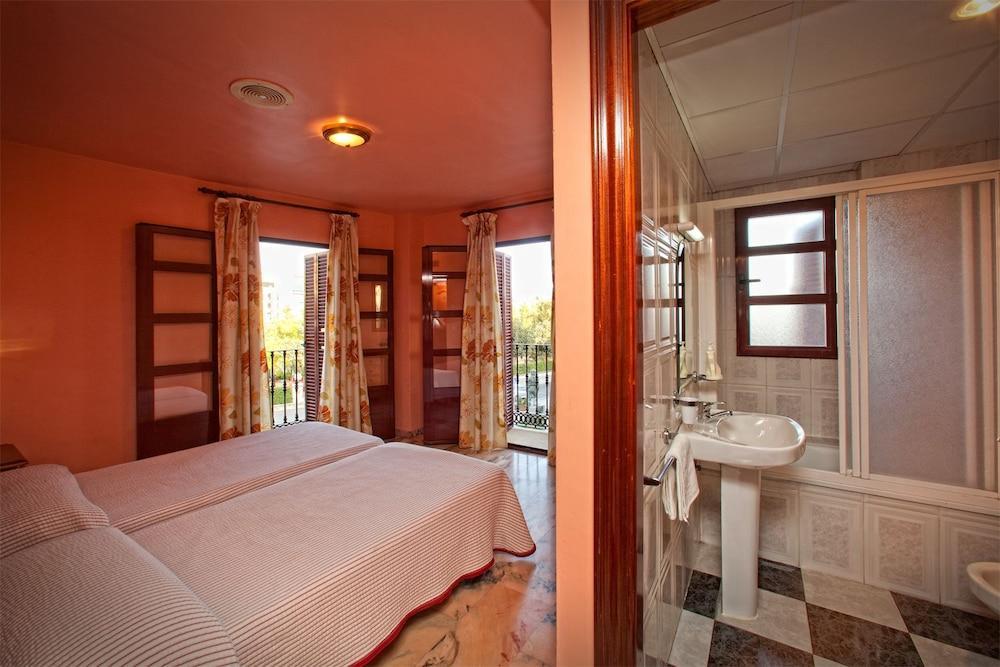 Hostal Rio De Oro Алькала-ла-Реаль Экстерьер фото